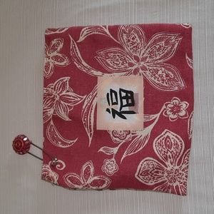 Cute Asian style pouch NWOT